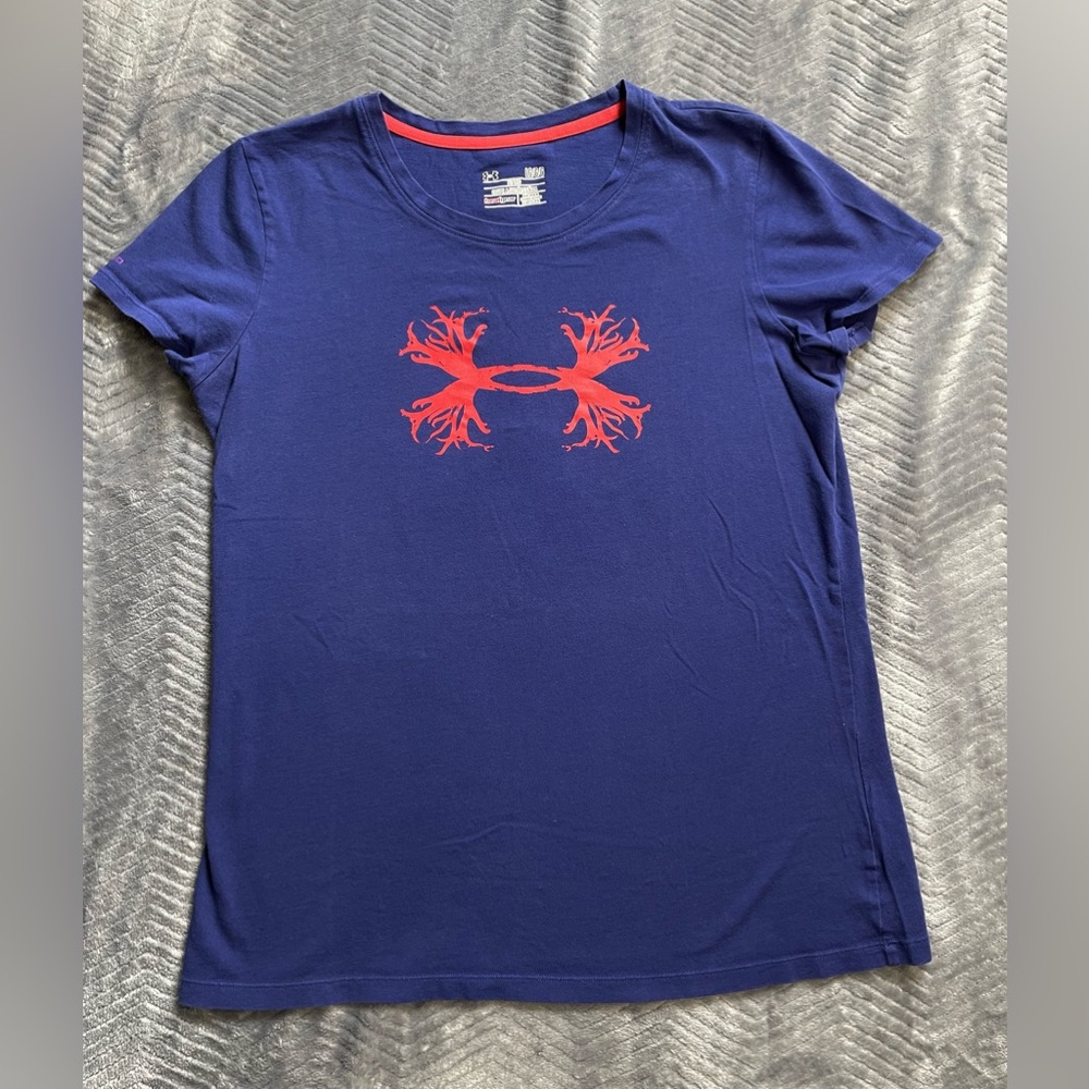 Women’s Under Armour Charged Antler Fitted Tee Large